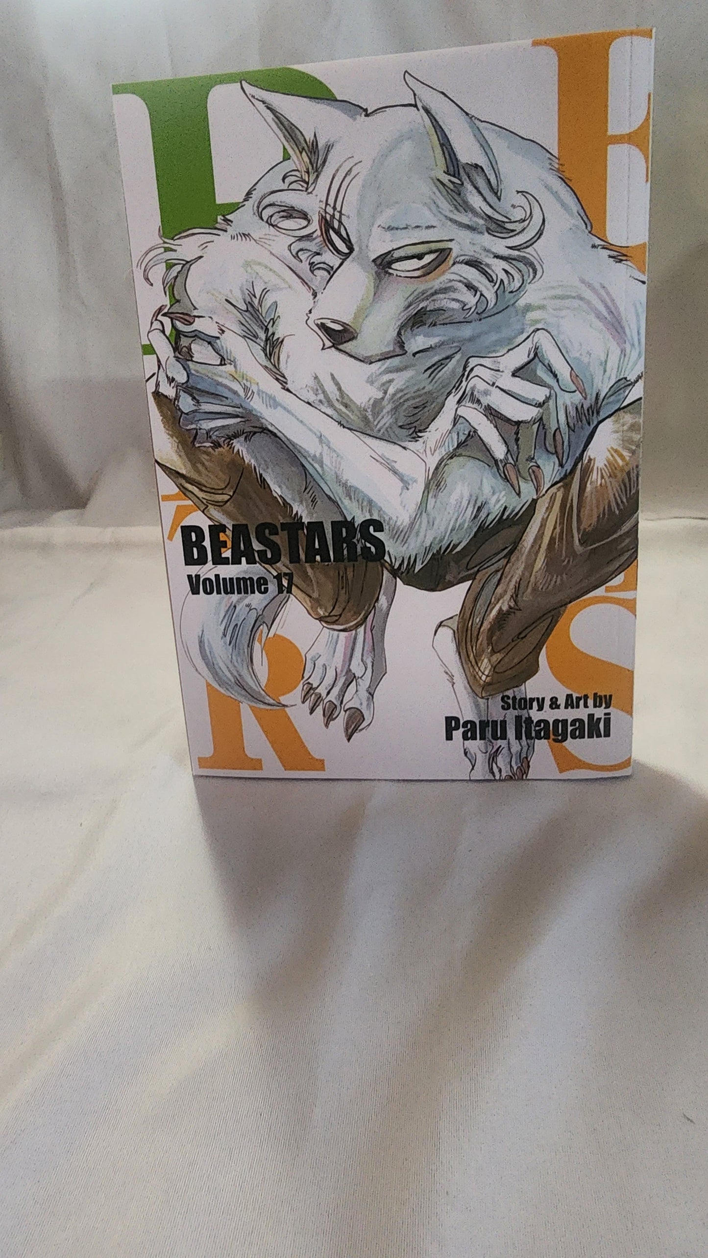 BEASTARS, Vol. 17